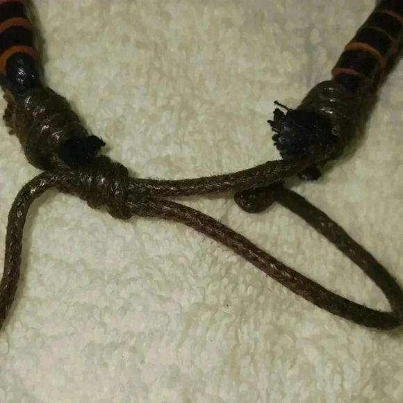 Handmade Leather Unisex Bracelet - Picture 3 of 4